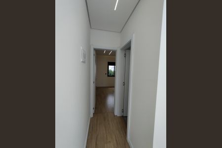 Casa à venda com 190m², 4 quartos e 2 vagasCorredor