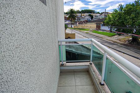 Casa de condomínio à venda com 180m², 4 quartos e 2 vagas Casa de condomínio à venda com 180m², 4 quartos e 2 vagasVaranda do Quarto 2