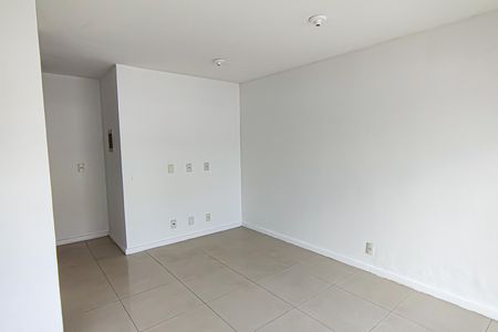 Casa de condomínio à venda com 180m², 4 quartos e 2 vagas Casa de condomínio à venda com 180m², 4 quartos e 2 vagasSala