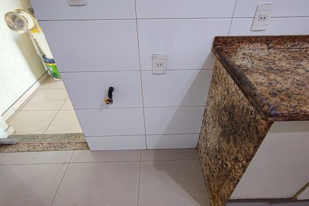 Casa de condomínio à venda com 180m², 4 quartos e 2 vagas Casa de condomínio à venda com 180m², 4 quartos e 2 vagasCozinha