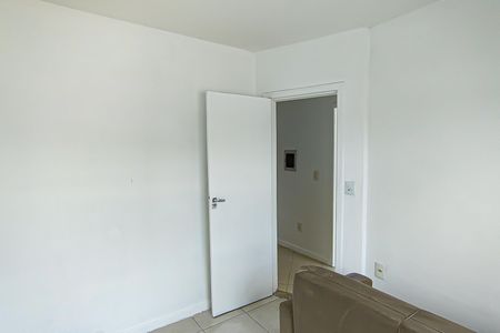 Casa de condomínio à venda com 180m², 4 quartos e 2 vagas Casa de condomínio à venda com 180m², 4 quartos e 2 vagasQuarto 2