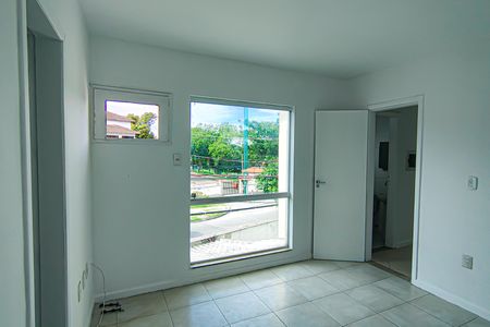 Casa de condomínio à venda com 180m², 4 quartos e 2 vagas Casa de condomínio à venda com 180m², 4 quartos e 2 vagasSuíte 1