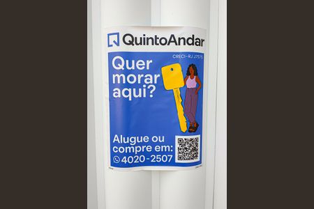 Casa de condomínio à venda com 180m², 4 quartos e 2 vagas Casa de condomínio à venda com 180m², 4 quartos e 2 vagasPlaca