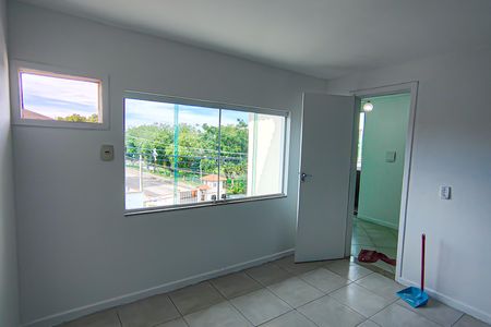 Casa de condomínio à venda com 180m², 4 quartos e 2 vagas Casa de condomínio à venda com 180m², 4 quartos e 2 vagasSuíte 2