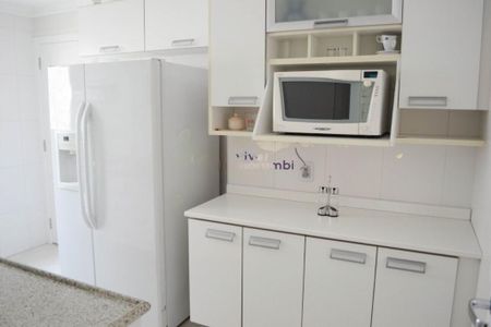 Apartamento à venda com 198m², 3 quartos e 3 vagas