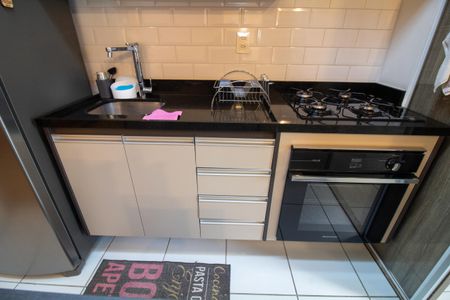 Apartamento à venda com 58m², 2 quartos e 1 vagaCozinha