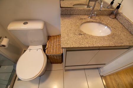 Apartamento à venda com 58m², 2 quartos e 1 vagaBanheiro da Suíte