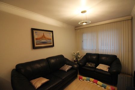 Apartamento à venda com 65m², 2 quartos e 1 vagaSala 