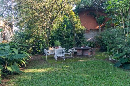 Casa para alugar com 600m², 4 quartos e 8 vagasJardim