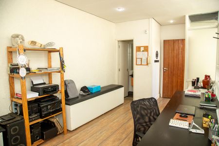 Casa para alugar com 240m², 3 quartos e 1 vagaEscritório