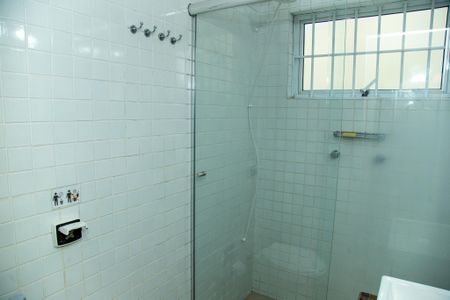 Casa para alugar com 240m², 3 quartos e 1 vagaBanheiro