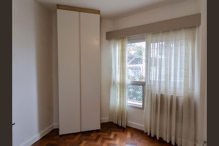 Apartamento à venda com 130m², 3 quartos e 2 vagas Apartamento à venda com 130m², 3 quartos e 2 vagasQuarto 1