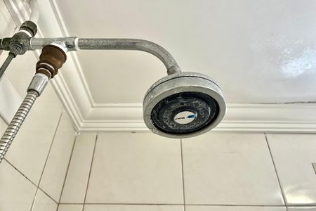 Casa à venda com 200m², 4 quartos e 2 vagas Casa à venda com 200m², 4 quartos e 2 vagasBanheiro do Quarto 1