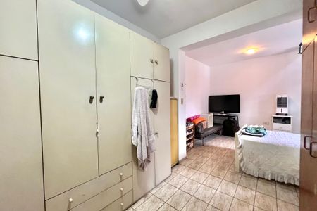 Casa à venda com 200m², 4 quartos e 2 vagas Casa à venda com 200m², 4 quartos e 2 vagasQuarto 3