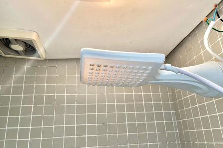 Casa à venda com 200m², 4 quartos e 2 vagas Casa à venda com 200m², 4 quartos e 2 vagasBanheiro Corredor