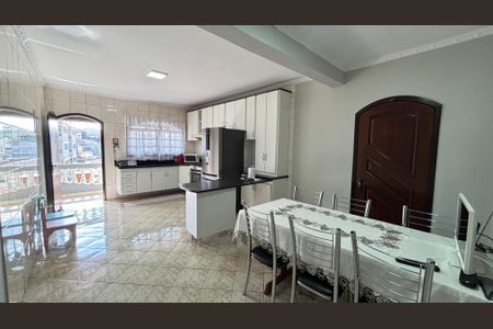Casa à venda com 260m², 3 quartos e 5 vagasCozinha