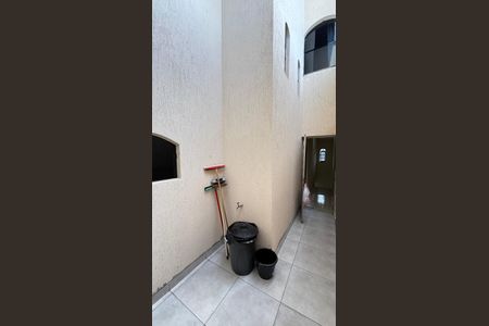 Casa à venda com 260m², 3 quartos e 5 vagasQuintal