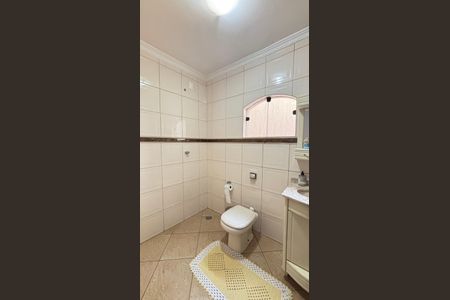 Casa à venda com 260m², 3 quartos e 5 vagasBanheiro Social