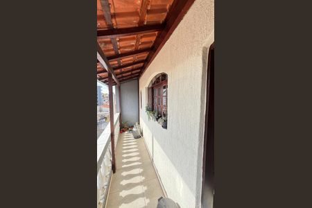 Casa à venda com 260m², 3 quartos e 5 vagasVaranda Cozinha