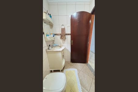 Casa à venda com 260m², 3 quartos e 5 vagasBanheiro Social