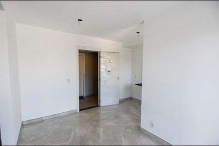 Apartamento à venda com 35m², 1 quarto e sem vaga Apartamento à venda com 35m², 1 quarto e sem vagaSala