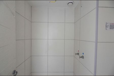 Apartamento à venda com 35m², 1 quarto e sem vaga Apartamento à venda com 35m², 1 quarto e sem vagaBanheiro