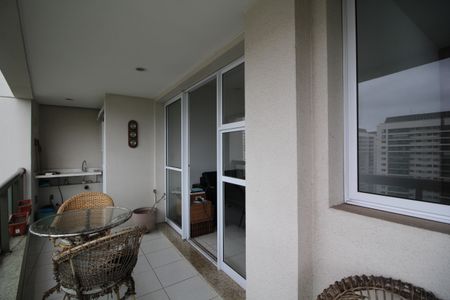 Apartamento à venda com 89m², 3 quartos e 1 vagaVaranda