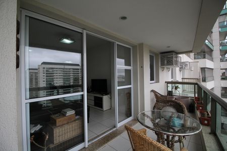 Apartamento à venda com 89m², 3 quartos e 1 vagaVaranda