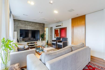 Apartamento para alugar com 168m², 4 quartos e 3 vagasSala