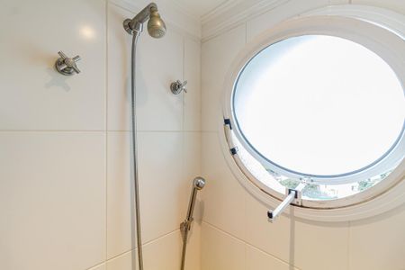 Apartamento para alugar com 168m², 4 quartos e 3 vagasBanheiro da Suíte 2