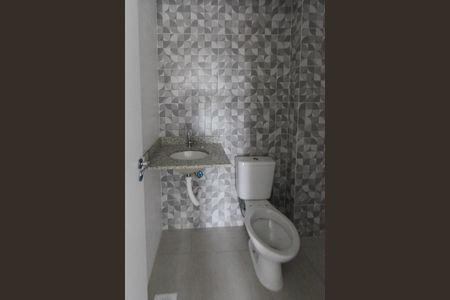 Apartamento à venda com 47m², 2 quartos e sem vaga Apartamento à venda com 47m², 2 quartos e sem vagaBanheiro