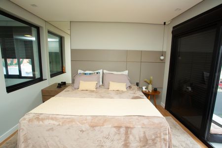 Casa de condomínio à venda com 210m², 4 quartos e 4 vagasSuíte 1