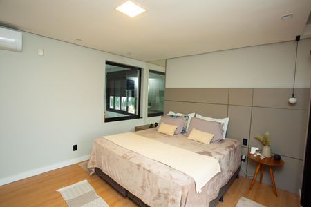 Casa de condomínio à venda com 210m², 4 quartos e 4 vagasSuíte 1