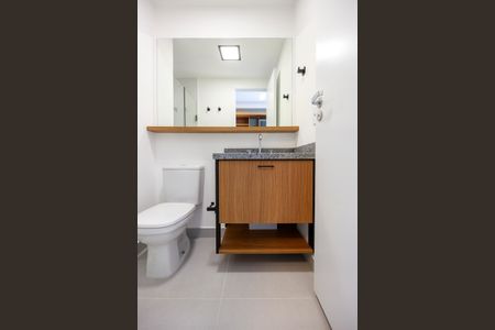 Studio para alugar com 24m², 1 quarto e sem vaga Studio para alugar com 24m², 1 quarto e sem vagaBanheiro