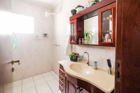 Casa à venda com 131m², 3 quartos e 3 vagas Casa à venda com 131m², 3 quartos e 3 vagasBanheiro Social