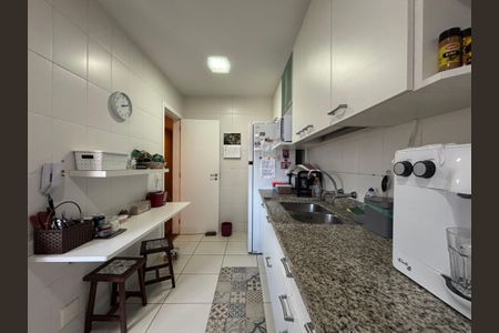 Apartamento à venda com 114m², 2 quartos e 2 vagas Apartamento à venda com 114m², 2 quartos e 2 vagasCozinha