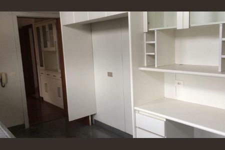 Apartamento à venda com 270m², 6 quartos e 4 vagasFoto 24