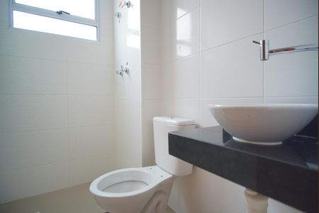 Apartamento à venda com 35m², 2 quartos e 1 vagaBanheiro Corredor