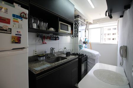 Apartamento à venda com 53m², 2 quartos e 1 vagaCozinha