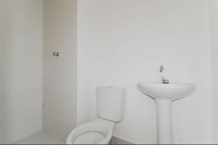 Apartamento para alugar com 35m², 2 quartos e sem vaga Apartamento para alugar com 35m², 2 quartos e sem vagaBanheiro