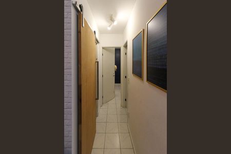 Apartamento à venda com 52m², 2 quartos e 1 vagaCorredor