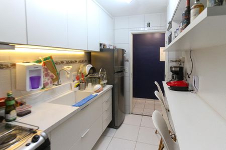 Apartamento à venda com 52m², 2 quartos e 1 vagaCozinha