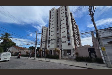 Apartamento à venda com 65m², 3 quartos e 1 vagaFachada