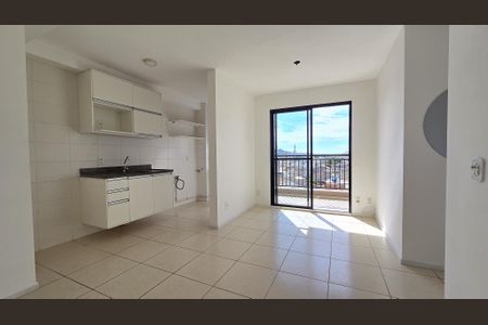 Apartamento à venda com 65m², 3 quartos e 1 vagaSala