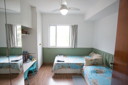 Casa de condomínio à venda com 120m², 4 quartos e 1 vaga Casa de condomínio à venda com 120m², 4 quartos e 1 vagaQuarto 2