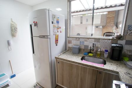 Casa de condomínio à venda com 120m², 4 quartos e 1 vaga Casa de condomínio à venda com 120m², 4 quartos e 1 vagaCozinha