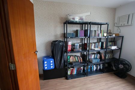 Casa de condomínio à venda com 120m², 4 quartos e 1 vaga Casa de condomínio à venda com 120m², 4 quartos e 1 vagaSuíte 2