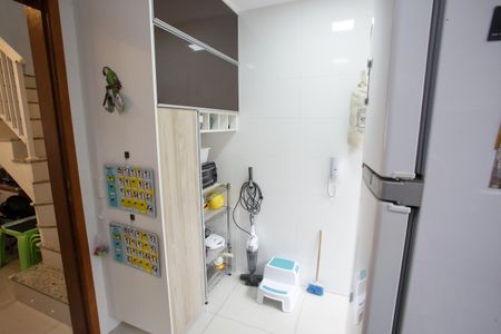 Casa de condomínio à venda com 120m², 4 quartos e 1 vaga Casa de condomínio à venda com 120m², 4 quartos e 1 vagaCozinha