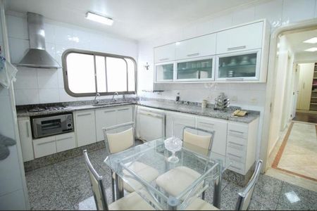 Apartamento à venda com 130m², 3 quartos e 2 vagasFoto 07