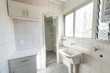 Apartamento à venda com 73m², 2 quartos e 1 vagaÁrea de serviço